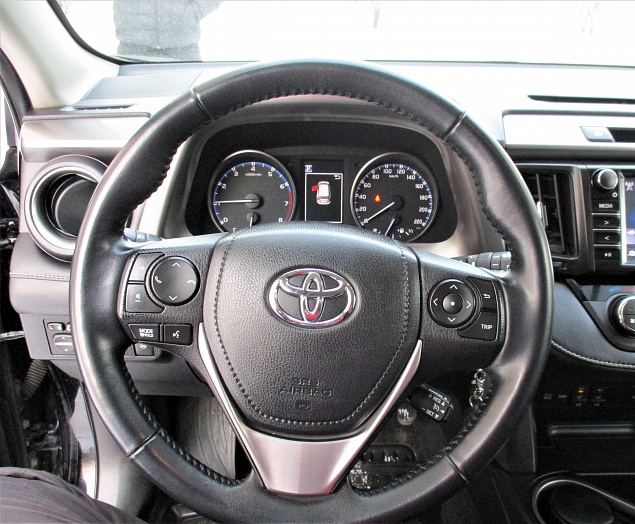 Проверка авто Toyota RAV4 2017 г. в Томске